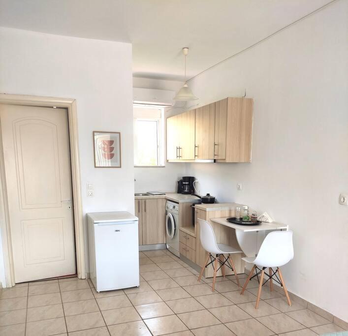#4 Giorgos & Chara Apartments Nea Kydonia Exterior foto